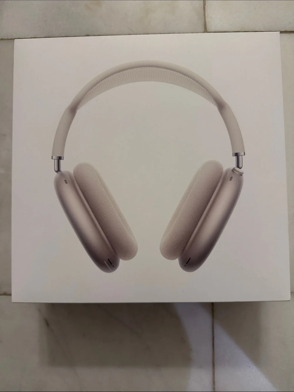 NEW Apple AirPods Max-Starlight
